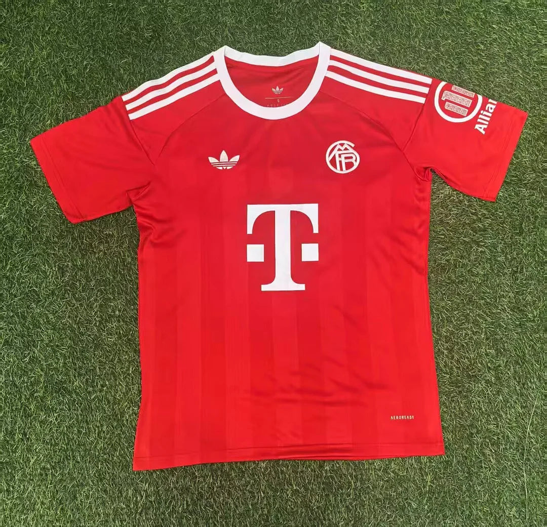 2025/2026 Bayern Munich Goalkeeper Red Football Jersey